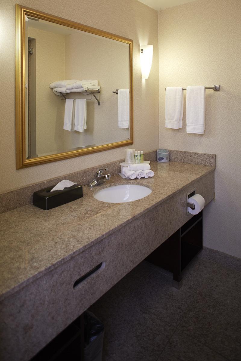 Holiday Inn Express & Suites Orangeburg By Ihg Екстер'єр фото